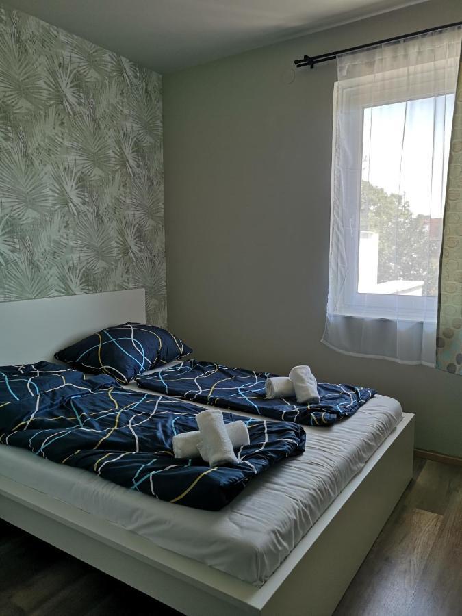 Zoeldhaz Panzio Bed & Breakfast Gyenesdiás Exterior foto