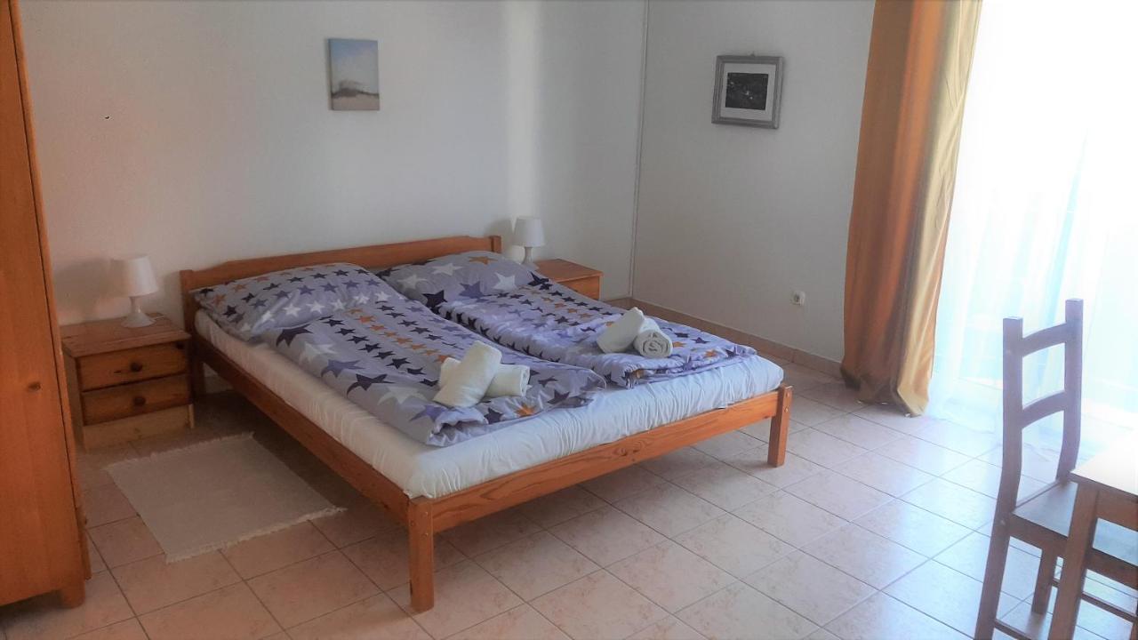 Zoeldhaz Panzio Bed & Breakfast Gyenesdiás Exterior foto